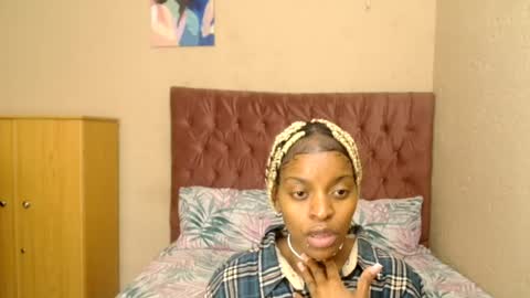 Tee online show from August 5, 5:41 pm
