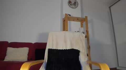 Glorya online show from February 11, 6:37 am