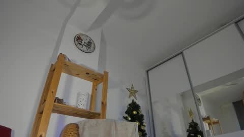 Glorya online show from February 3, 6:40 am