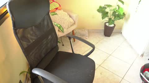 FLORAA online show from January 7, 10:44 am