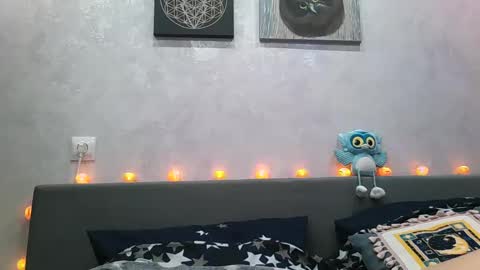 BlueXOwl online show from October 5, 7:19 pm