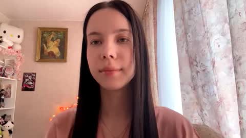 Milou online show from October 5, 12:10 pm