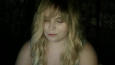 blushing_star online show from December 19, 4:32 pm