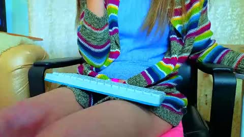 Mia online show from May 21, 2:09 am