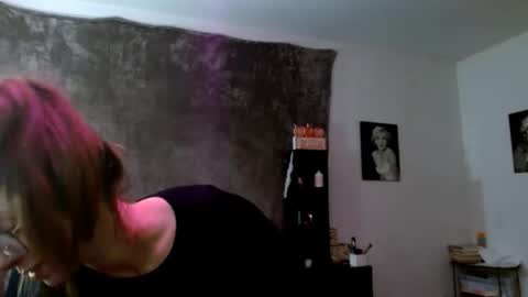 BombshellBaeby online show from May 20, 8:55 am
