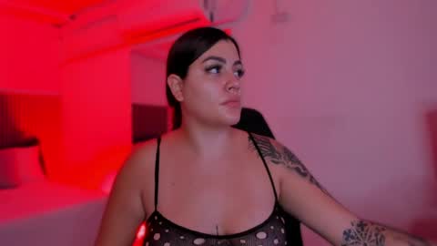 Bonnie  online show from May 13, 11:16 am