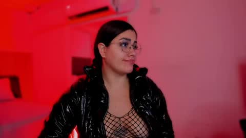 Bonnie  online show from May 23, 11:41 am