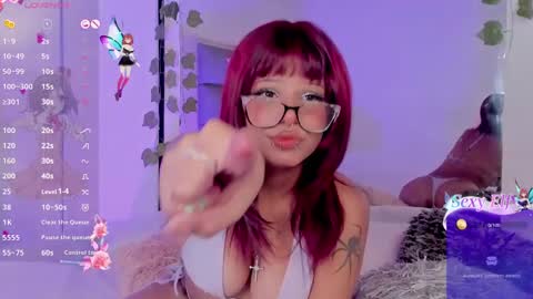 Bonnie Anderson  online show from January 11, 7:49 pm