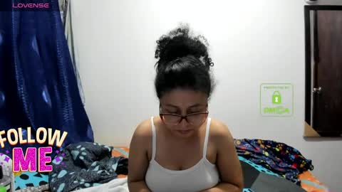 bonnie lam  hello welcome to my room I hope you have fun and you can reach your maximum pleasure here with me online show from May 17, 5:50 am