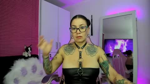 bonnie online show from May 25, 4:11 am