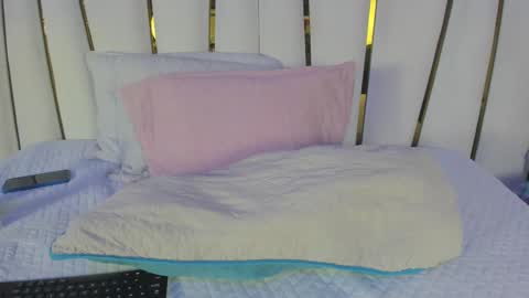 Bonnie online show from October 15, 8:55 pm