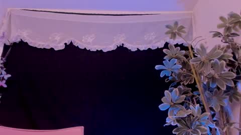   online show from March 21, 12:59 am