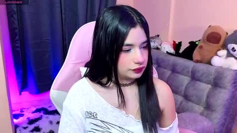 Karen online show from May 11, 4:25 am