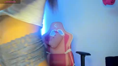 Bonny  online show from September 13, 12:29 am