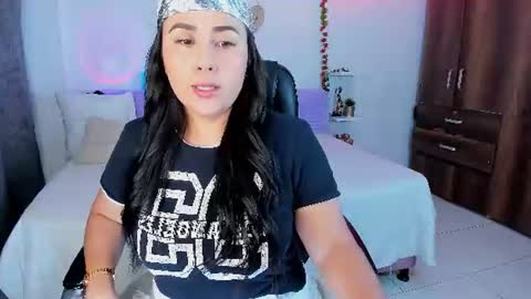 sofia  online show from June 12, 1:57 am
