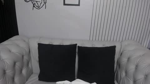 Vicky online show from February 18, 11:42 am