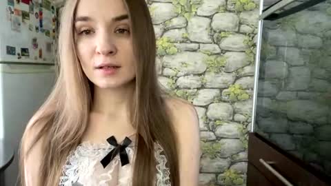 BonnyDee online show from July 22, 7:53 am