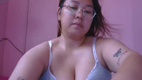 MommyMarie-Singlemom of 2. online show from May 24, 3:16 am