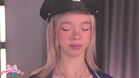 Alina online show from May 24, 10:25 am