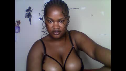 boobylicious012 online show from May 3, 12:25 am