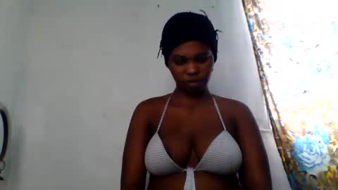 Snapshot of bouncingxxx_ass chatting on September 26, 11:52 am mirabel online show from September 26, 11:52 am