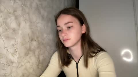 Kate online show from May 20, 2:03 pm