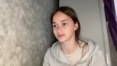 Kate online show from May 24, 4:50 pm