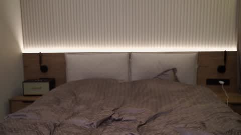 Brandi online show from February 7, 5:40 pm