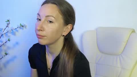 Brandy Gem online show from May 18, 7:36 am