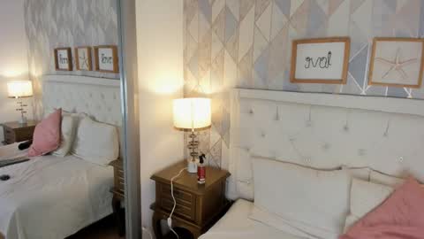 brandy_miler online show from September 18, 11:03 pm