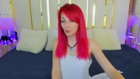 Brandybloomm online show from May 9, 9:50 pm