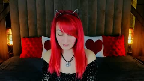 Brandybloomm online show from April 4, 7:23 pm