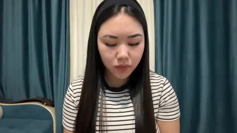 Aypril   online show from December 15, 11:04 am