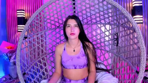 Brenda moris online show from May 17, 10:31 pm