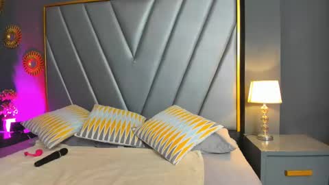 Snapshot of brendaadams_ chatting on February 19, 10:56 am Brenda Time Schedule 0600 - 1400 GMT-5 online show from February 19, 10:56 am
