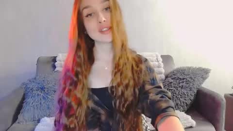 bri_fox online show from May 21, 7:45 pm