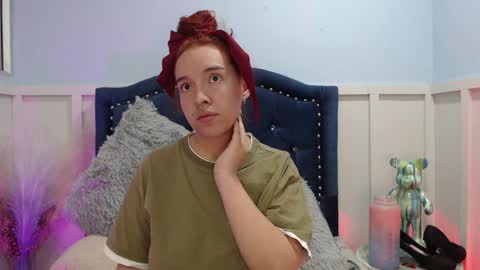 Bri online show from December 22, 6:59 pm