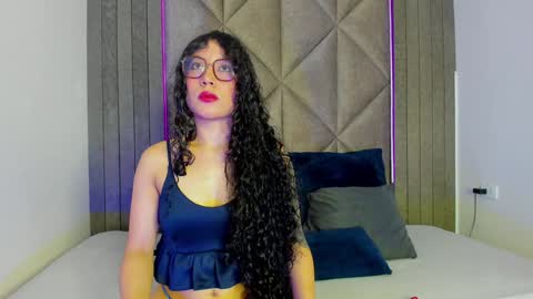 B R I A  online show from January 21, 2:33 am