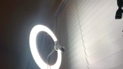 Brianna3 online show from December 17, 7:23 am