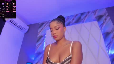 Snapshot of brianarichardson_ chatting on January 25, 4:31 pm Briana online show from January 25, 4:31 pm