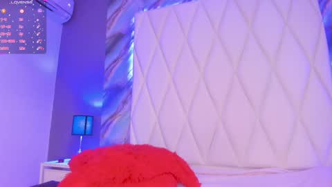 Snapshot of brianarichardson_ chatting on February 5, 5:32 pm Briana online show from February 5, 5:32 pm