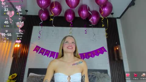 Briana online show from November 10, 3:07 pm