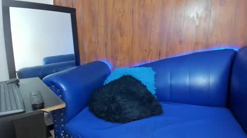 Brianna online show from February 9, 4:04 am