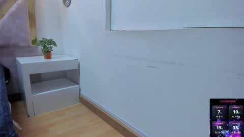 Brianna  online show from October 18, 11:57 am