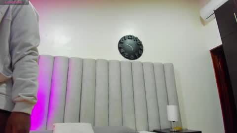 brianna online show from December 5, 11:27 am