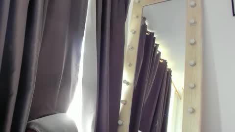 briannawhite10 online show from December 21, 7:40 pm