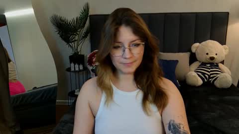 briarwynn online show from November 9, 10:49 pm