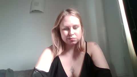 bridget_kiss online show from March 14, 11:22 am