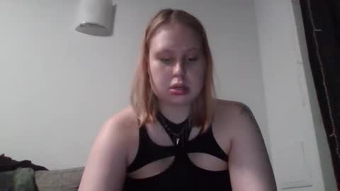 bridget_kiss online show from March 15, 5:15 pm