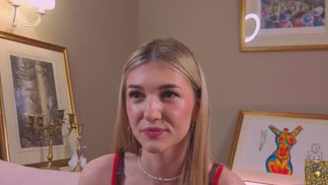 Mary online show from September 28, 8:25 pm